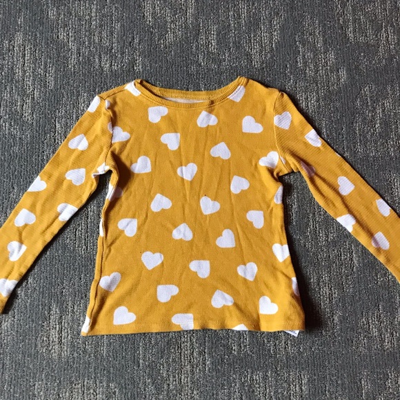 Old Navy heart thermal shirt size 5T. Bundle & Save - Picture 6 of 8
